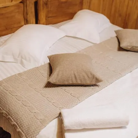 Dolyna Mykolaya ミホヴォ