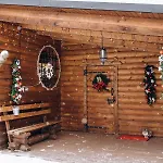 Dolyna Mykolaya Деревянный коттедж *