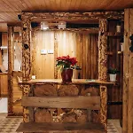 Dolyna Mykolaya Деревянный коттедж Мигово